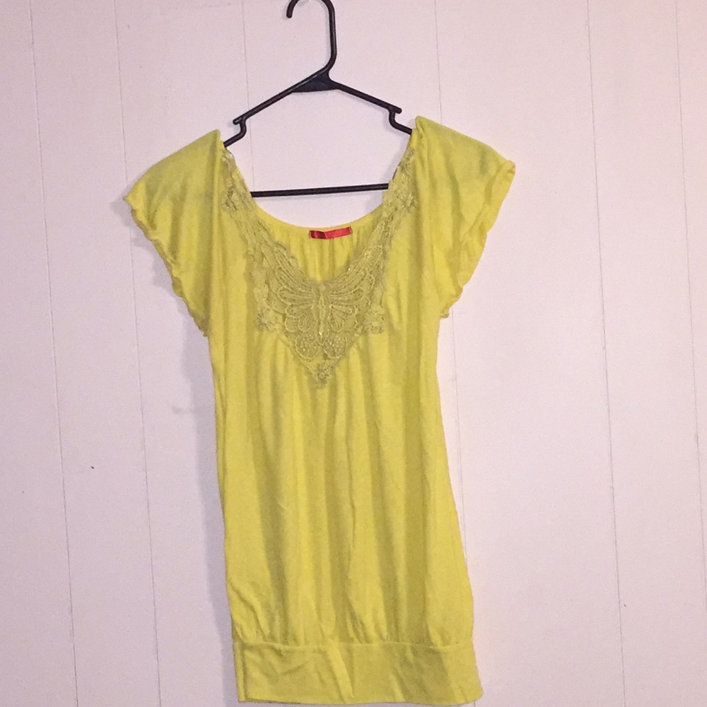 Yellow shirt